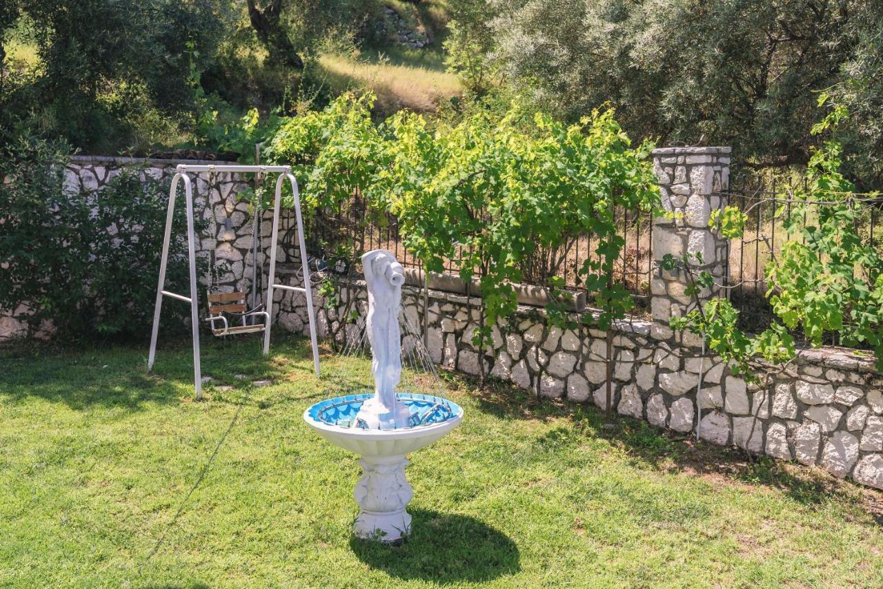 Villa Panorea Áyios Nikítas Exteriör bild