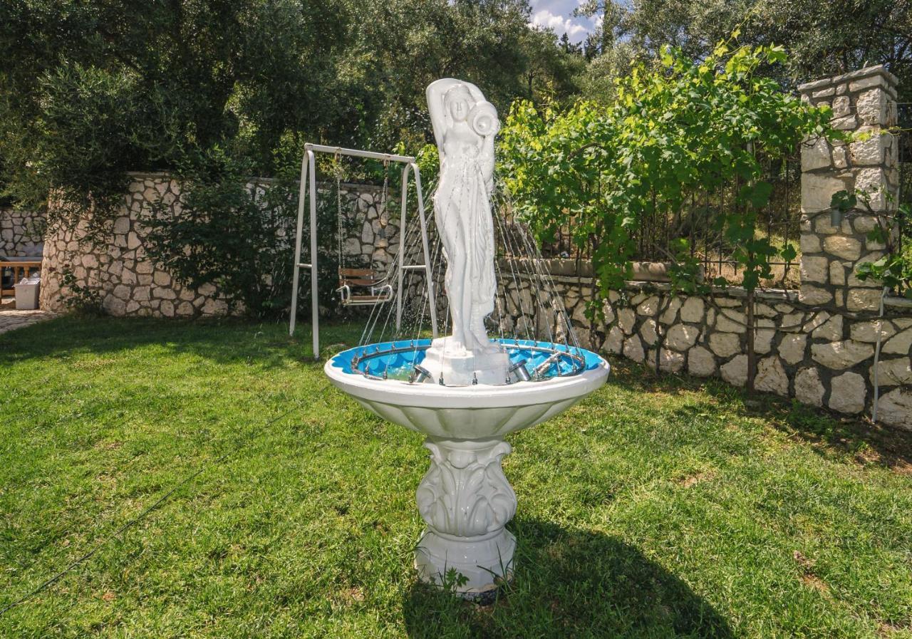 Villa Panorea Áyios Nikítas Exteriör bild
